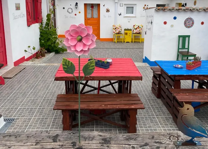 Casal Dos Carpinteiros - Carpenters Couple